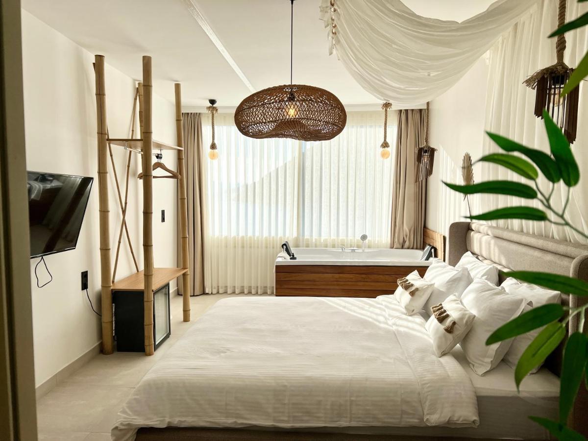 Liman Hotel Guemuesluek - Adult Only Bodrum Bagian luar foto