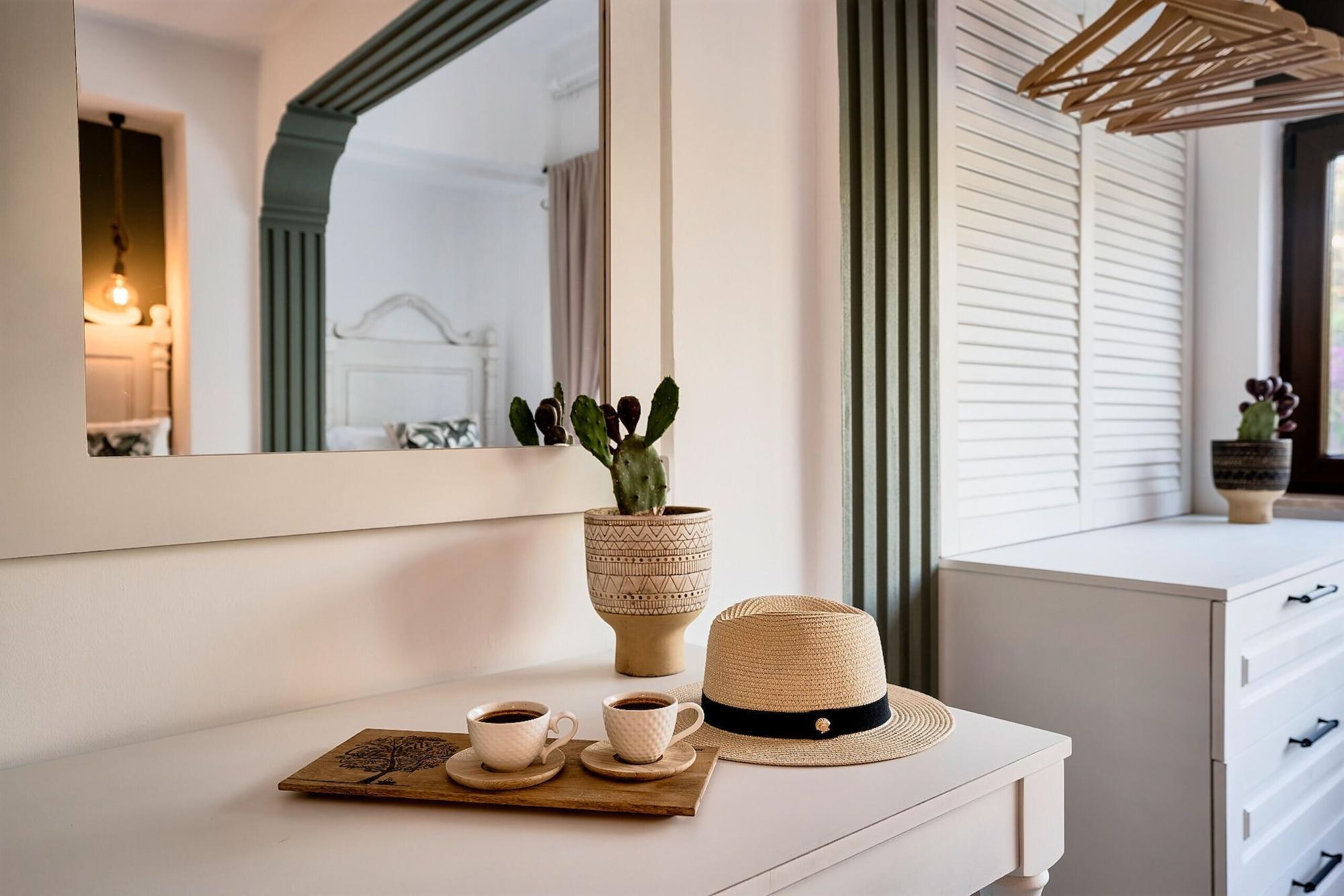 Liman Hotel Guemuesluek - Adult Only Bodrum Bagian luar foto