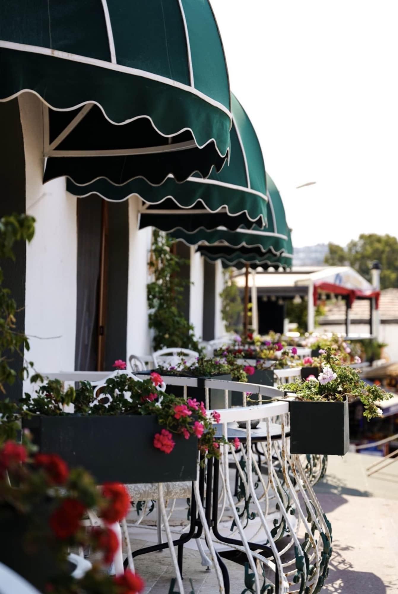Liman Hotel Guemuesluek - Adult Only Bodrum Bagian luar foto
